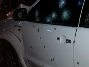 Motorista deixa carro blindado no CE após perseguição, tiroteio e cinco horas de negociação com a polícia