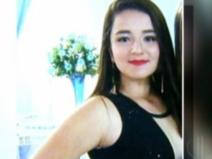 Motorista sem habilitação atinge moto com mãe e filha de 15 anos, que morre