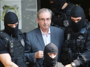 MP-PR reforça que é contra transferência de Eduardo Cunha para o RJ e cita 'influência política'