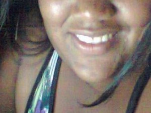 Mulher é morta a golpes de machado pelo namorado em Minas Gerais