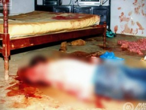Mulher mata marido na frente da filha de 3 anos após levar golpes de foice