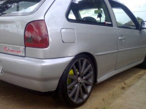 Mulher tem carro roubado no centro de Barbalha