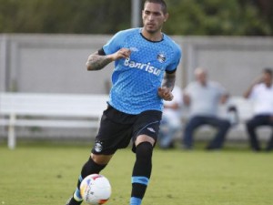 Na estreia de Braian Rodríguez, Grêmio visita o embalado Ypiranga