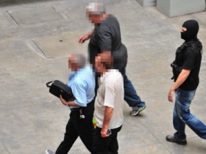 No AM, médicos são presos suspeitos de cobrar por cirurgias na rede pública