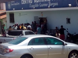 No CE, vice-prefeito é morto após ser mantido refém na prefeitura de Choró
