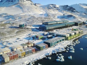 Nova base brasileira na Antártica é inaugurada