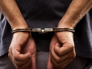 Nova Olinda-CE Polícia prende jovem suspeito de prática de assaltos a topics