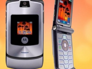 O que muda no Motorola Razr 2019