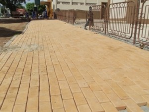 Obras de requalificação e padronização das calçadas agora na Rua da Matriz