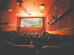 Oito cidades do Interior receberão salas de cinema
