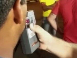 Operação flagra 73 motoristas embriagados após show em Goiânia