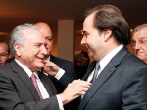 Oposição quer que STF mande Maia analisar pedidos de cassação de Temer