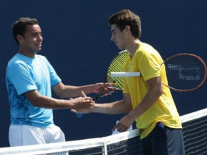 Orlandinho e João Menezes avançam em chave simples do Pan