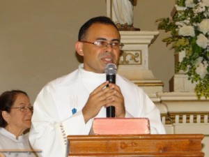 Padre Alencar se despede de Barbalha, dia 14, na missa das 18h30