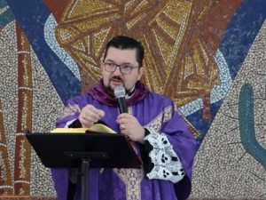 Padre Nino Grangeiro deixa Barbalha para evangelizar o povo de Salitre