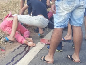 Pai e filha ficam gravemente feridos em acidente próximo ao lixão de Barbalha