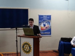 Palestra sobre Aneurisma Cerebral leva bom público ao Rotary