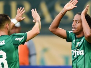 Palmeiras encerra insucessos contra o Fluminense