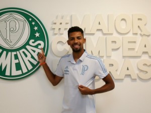 Palmeiras fecha contratação do volante Matheus Fernandes