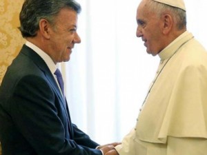 Papa oferece ajuda a Santos para processo de paz na Colômbia