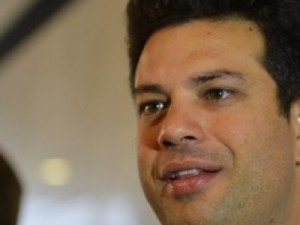 Para Picciani, ameaças de expulsá-lo do PMDB são para 'assustar' aliados