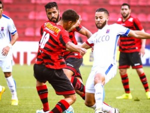 Paraná sai em vantagem, leva virada do Oeste e empata no último lance