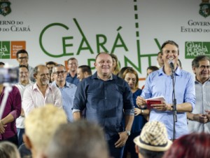 Pavimentação de estrada beneficia turismo de Aquiraz e Pindoretama
