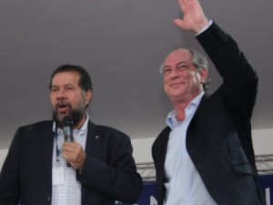 PDT oficializa candidatura de Ciro Gomes em convenção