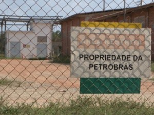 Petrobras cancela 'refinaria premium' e cidade lida com perdas e frustração