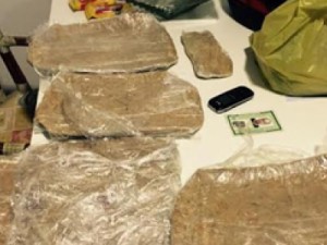 PF prende quatro e apreende cocaína e dinheiro em Fortaleza
