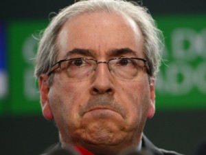 PGR pede à Suíça aval para denunciar Cunha por evasão de divisas