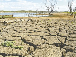 Plano prevê água até março de 2017