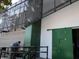PM baleado, fuga de presos e prédios públicos alvejados em Fortaleza