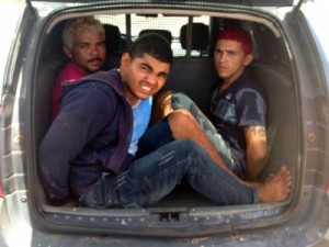 PM troca tiros com assaltantes em praia do RN; um morre e 4 são presos