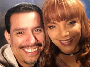 Polícia apreende cerca de 20 celulares de pessoas que estavam na casa de Flordelis no dia da morte de pastor