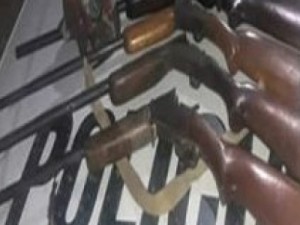 Polícia apreende escopetas e outras armas em Assaré, Araripe, Crato e Juazeiro 
