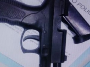 Polícia Civil do CE apreende gêmeos com pistola furtada de Tocantins