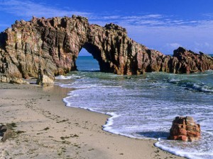 Polícia investiga estupro de turista alemã em Jericoacoara