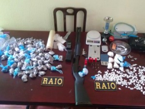 Polícia Militar desarticula pontos de venda de drogas em Juazeiro do Norte durante o final de semana