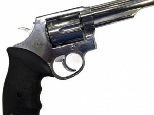 Policia Militar registra crimes de morte à bala e a pauladas, em Juazeiro do Norte