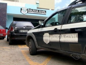 Polícia prende suspeitos de render delegado e levar carro, no ES
