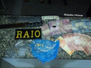 Polícia: Roubo de moto, tráfico de drogas e outros atos ilícitos