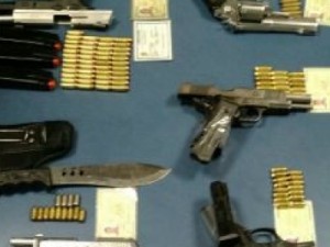 Policiais de AL detidos no CE fizeram 'escolta ilegal' de carga, diz delegado