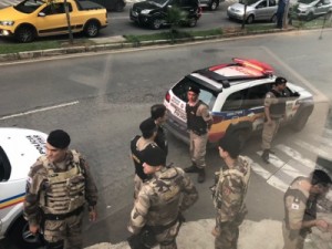 Policiais de SP e MG trocam tiros em Juiz de Fora