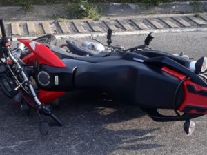 Policial é morto após tentativa de assalto na Linha Vermelha, na Baixada Fluminense