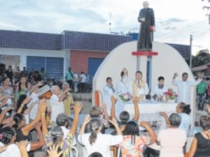 Pontal do Padre Cícero atrai devotos