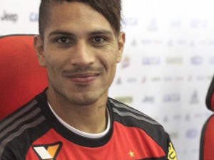 Por mudança ao Rio, Guerrero é liberado de dois dias de treino