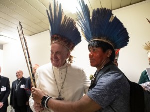 Posicionamento da Igreja Católica pode ajudar na preservação da Amazônia, dizem indigenistas