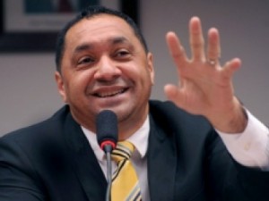 PR convence Tiririca a tentar a reeleição à Câmara