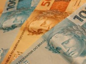 Prazo para saque do abono salarial termina nesta quarta (31)